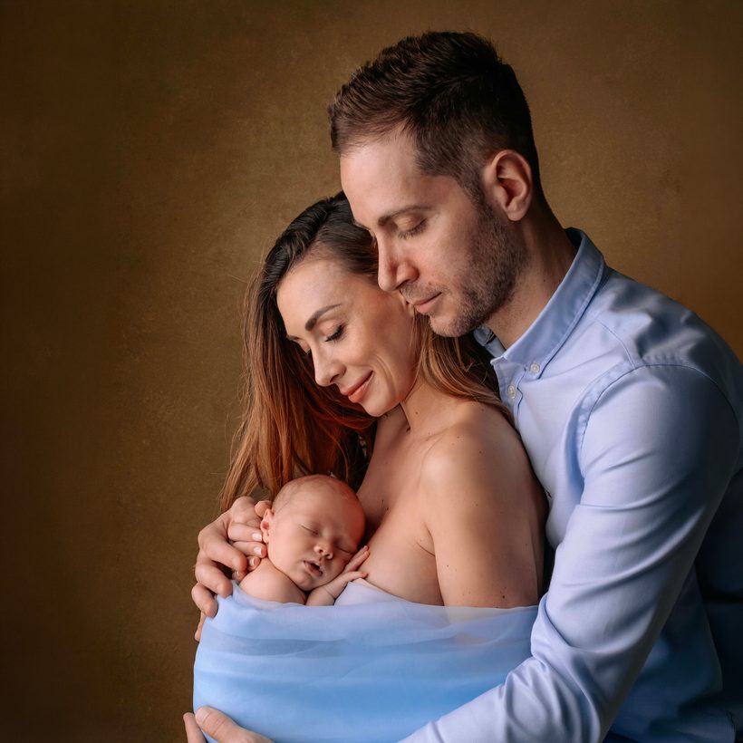 Servizio neonato con la famiglia